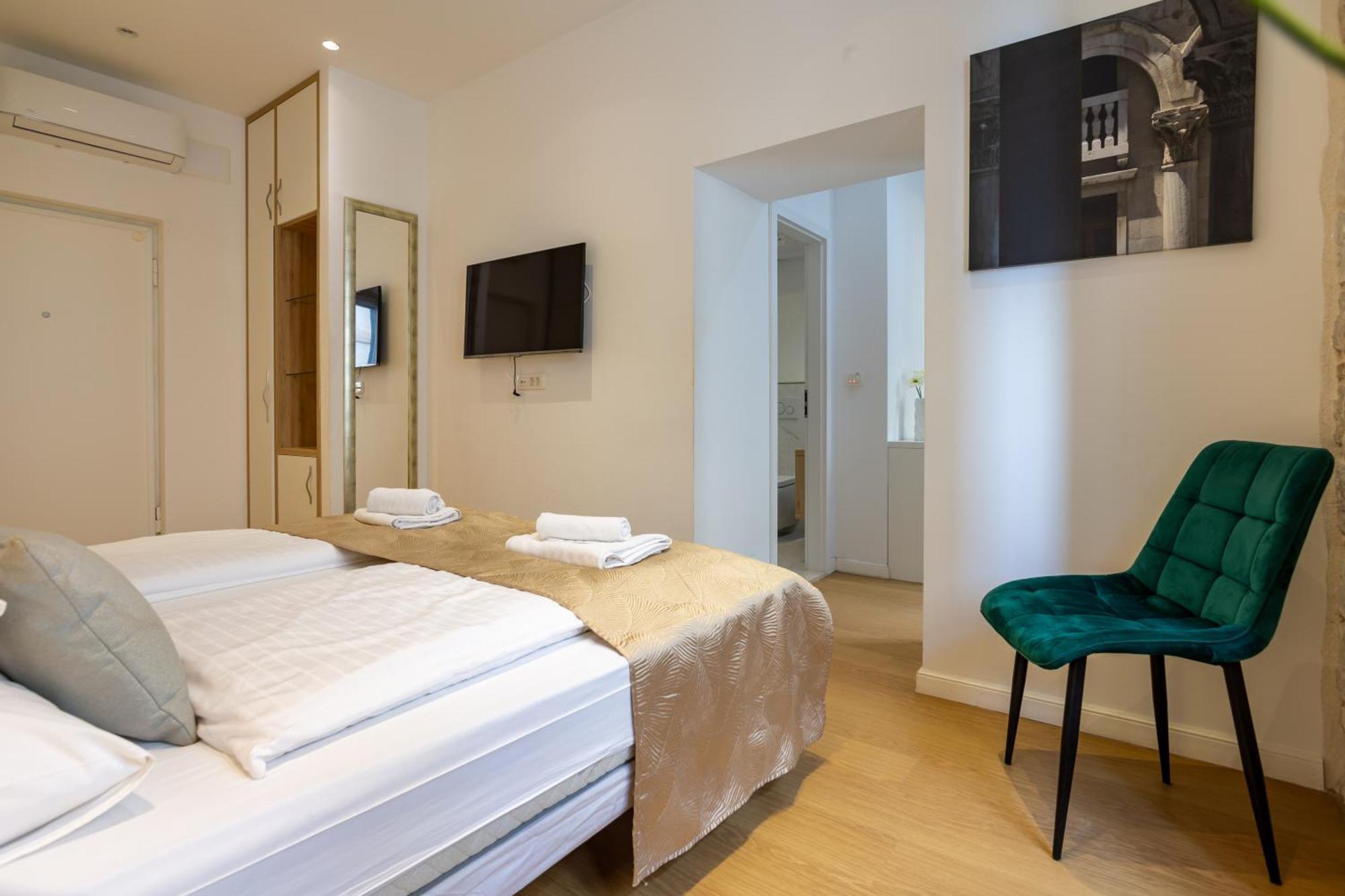 Apartments & Rooms Graso Split Oda fotoğraf